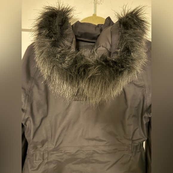 The North Face Hyvent Arctic Parka - Picture 6 of 10